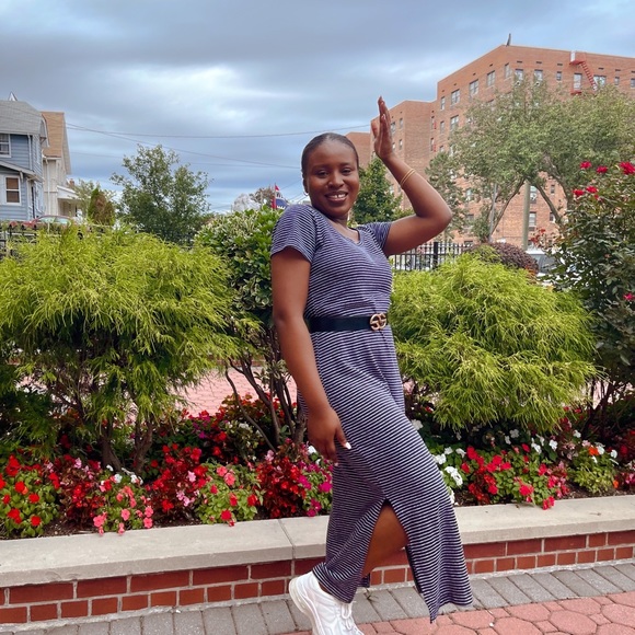 Maxi Polo Dress - Picture 4 of 7